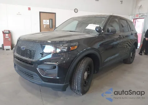 2023 Ford Police Interceptor z USA, uszkodzony, nr VIN 1FM5K8AB0PGC20430